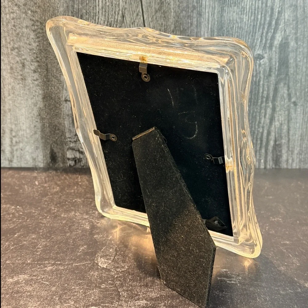 1990s Wedding Picture‎ Frame Scalloped Lead Crystal Clear 5X7